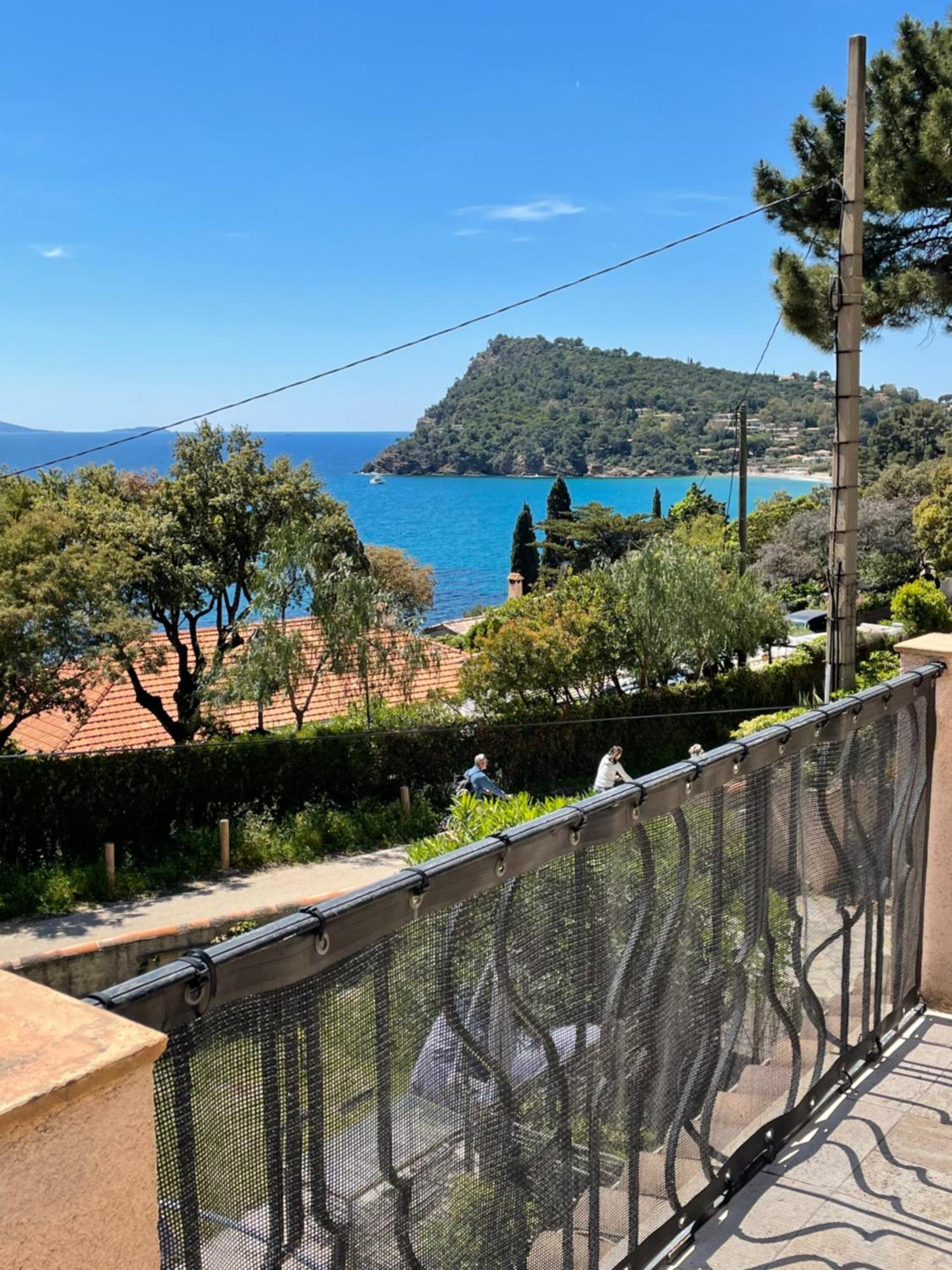 Residence Le Golfe Bleu Le Le Rayol-Canadel-sur-Mer Exterior foto